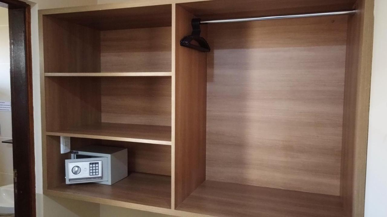 Pousada Kaluana Olímpia Exteriör bild